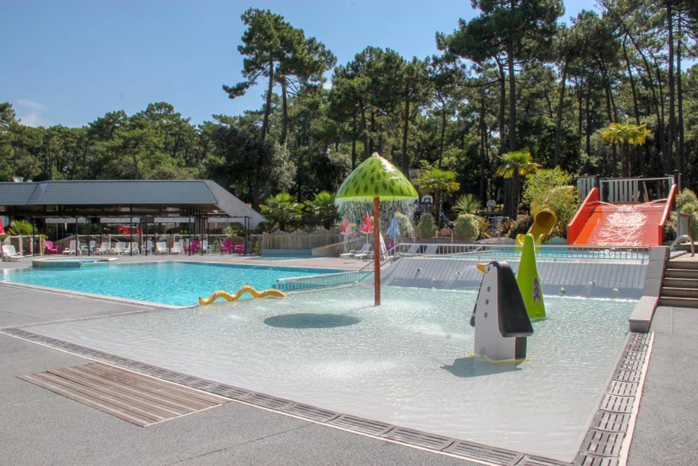 Camping Ocean Vacances サン・ジョルジュ・ド・ディドンヌ エクステリア 写真